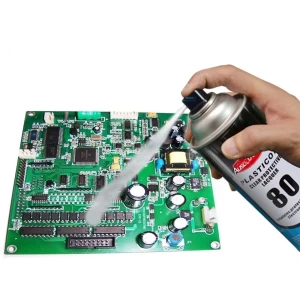 satkit Ausbond® Plasticote 80 vernis isolant en spray pour PCB