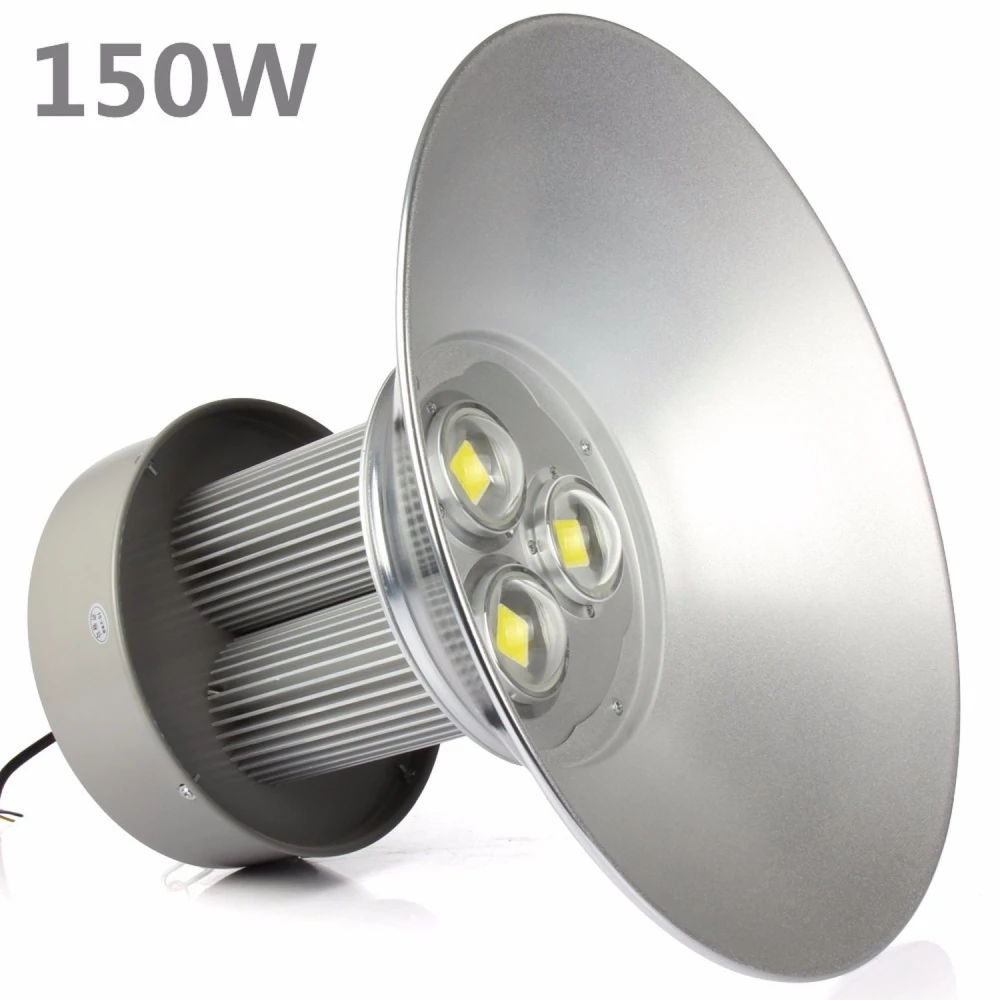 Vista lateral de Campana Industrial Led 150W con diseño en aluminio y luz blanca fría