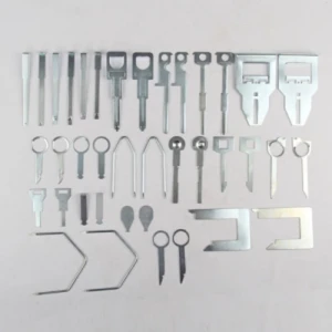 Kit outils extraction autoradio TSX TOOL - 38 pièces universel