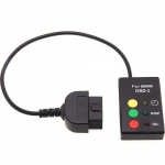 Herramienta de diagnóstico y reseteo para BMW E46 E39 X5 Z4 conectada al puerto OBD2