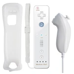 Pack manette Wii Remote avec Wiimotionplus intégré + Nunchuck compatible Wii blanc