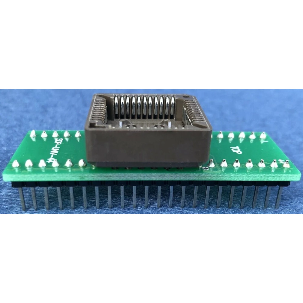 Adaptador conversor universal PLCC44 a DIP44 para programadores de chips
