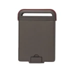 Localizador GPS TK102B en uso para seguimiento de vehículos y personas